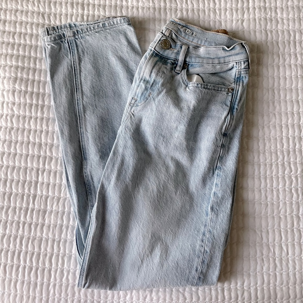 American Eagle Mid Rise Wide Leg (baggy at the feet) Jeans